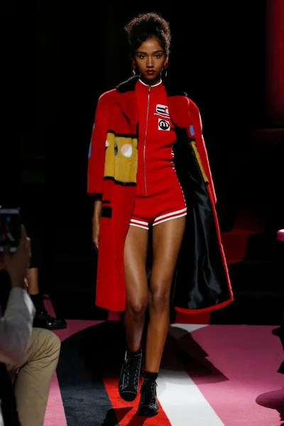 Look 2
